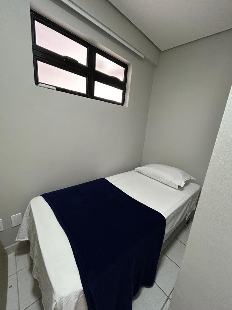 Apto P Ate 5, Perto Da C Estacionamento Fortaleza (Ceara)