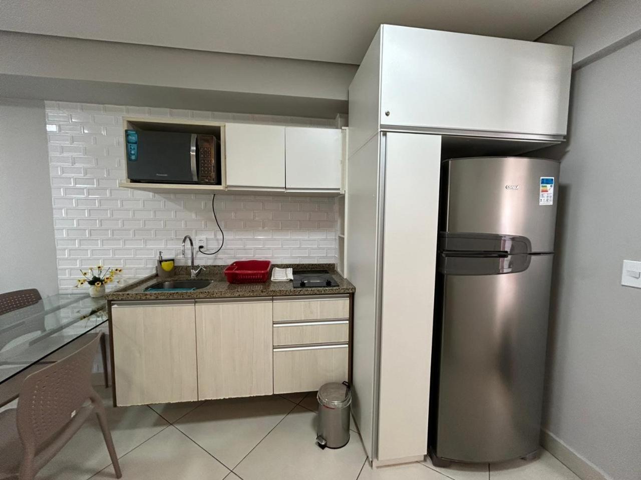 Apto P Ate 5, Perto Da C Estacionamento Fortaleza (Ceara)